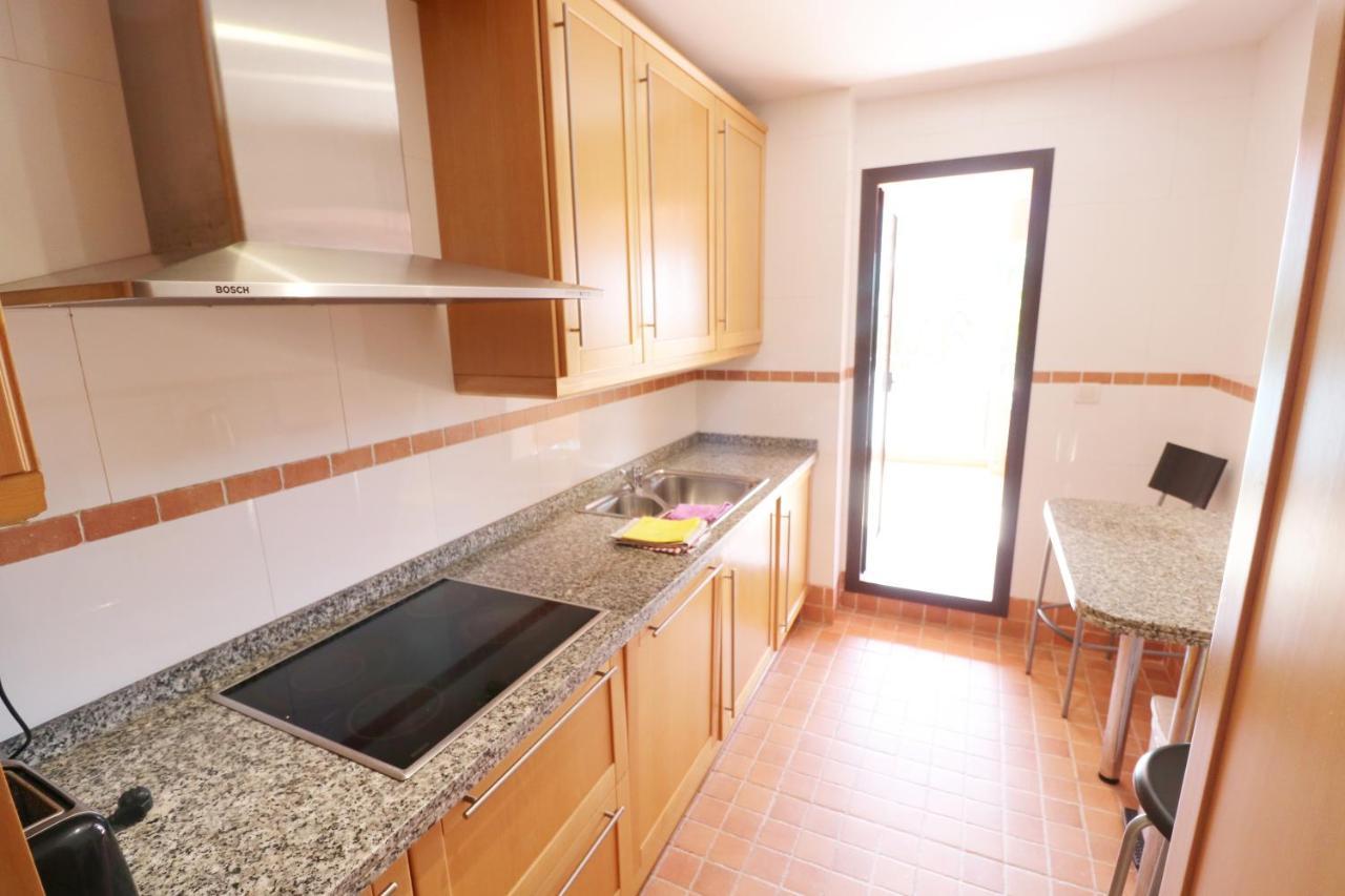 Salinas. Apartment For 4. Terrace/Parking/Pools/Gym/4Mins Beach エステポナ エクステリア 写真
